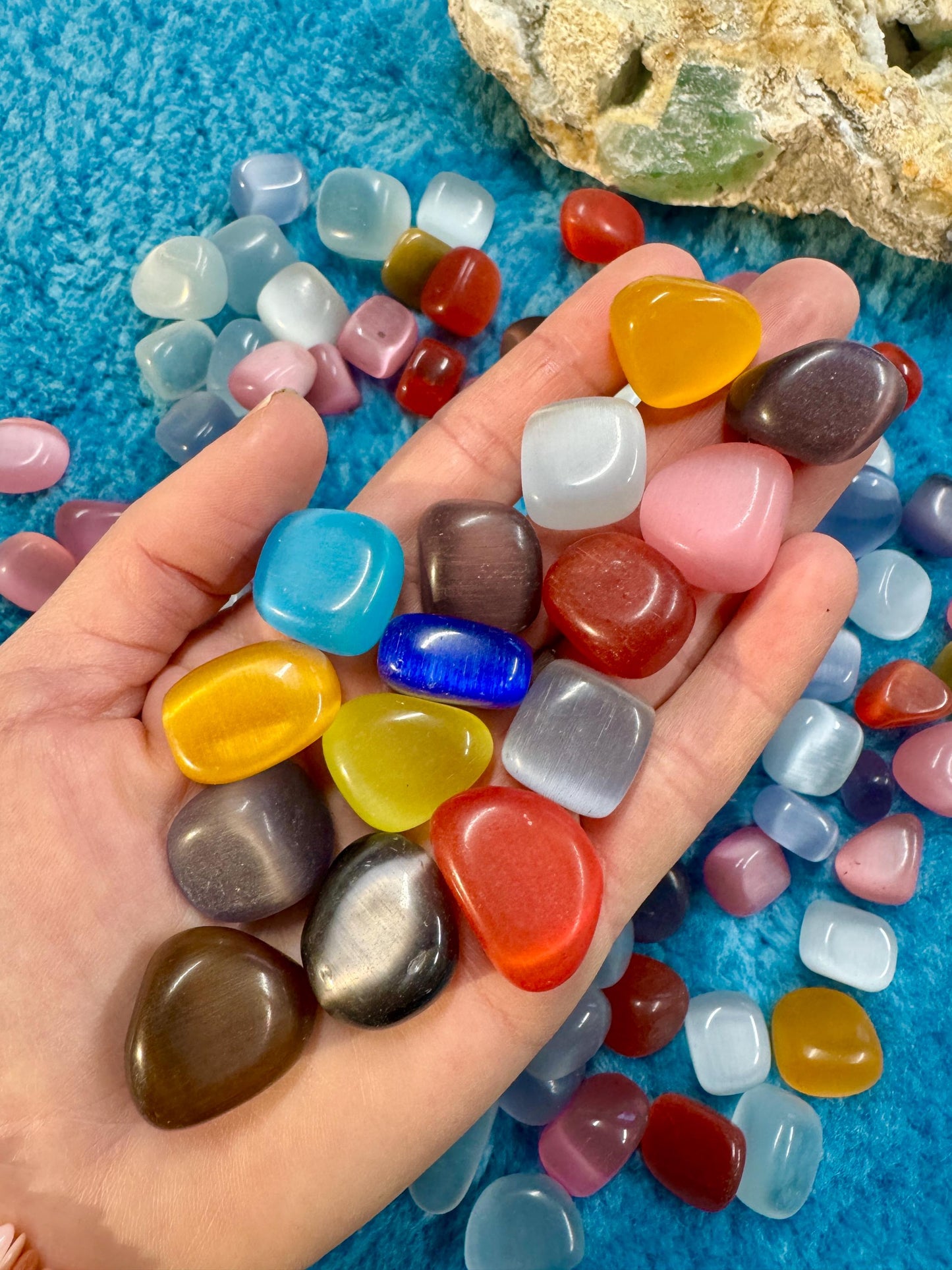 Rainbow Cats eye Tumblestones