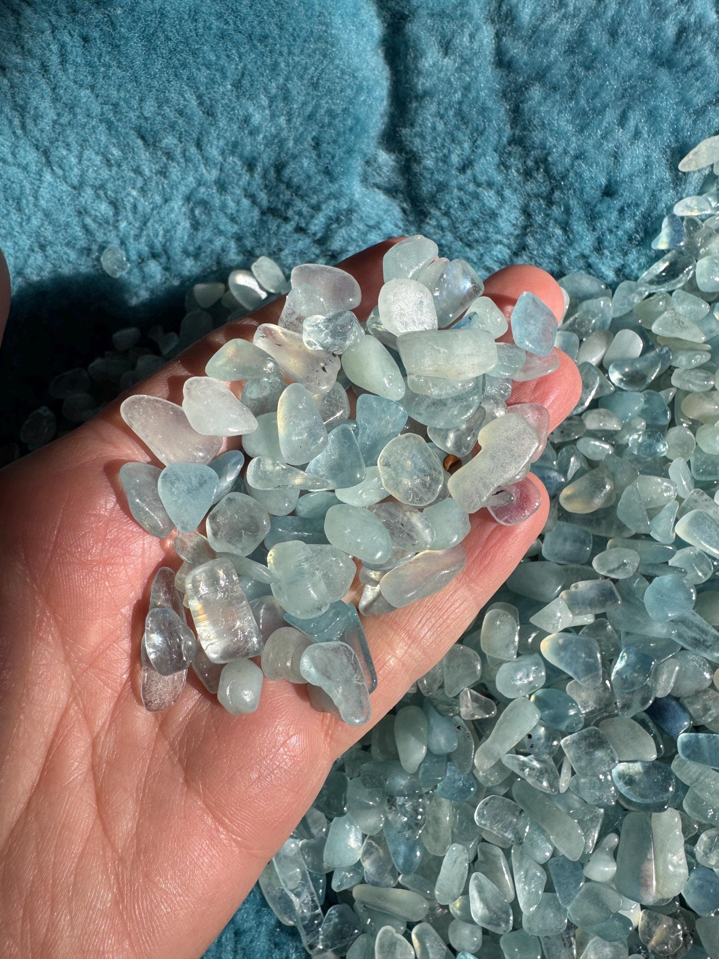 Aquamarine chippings