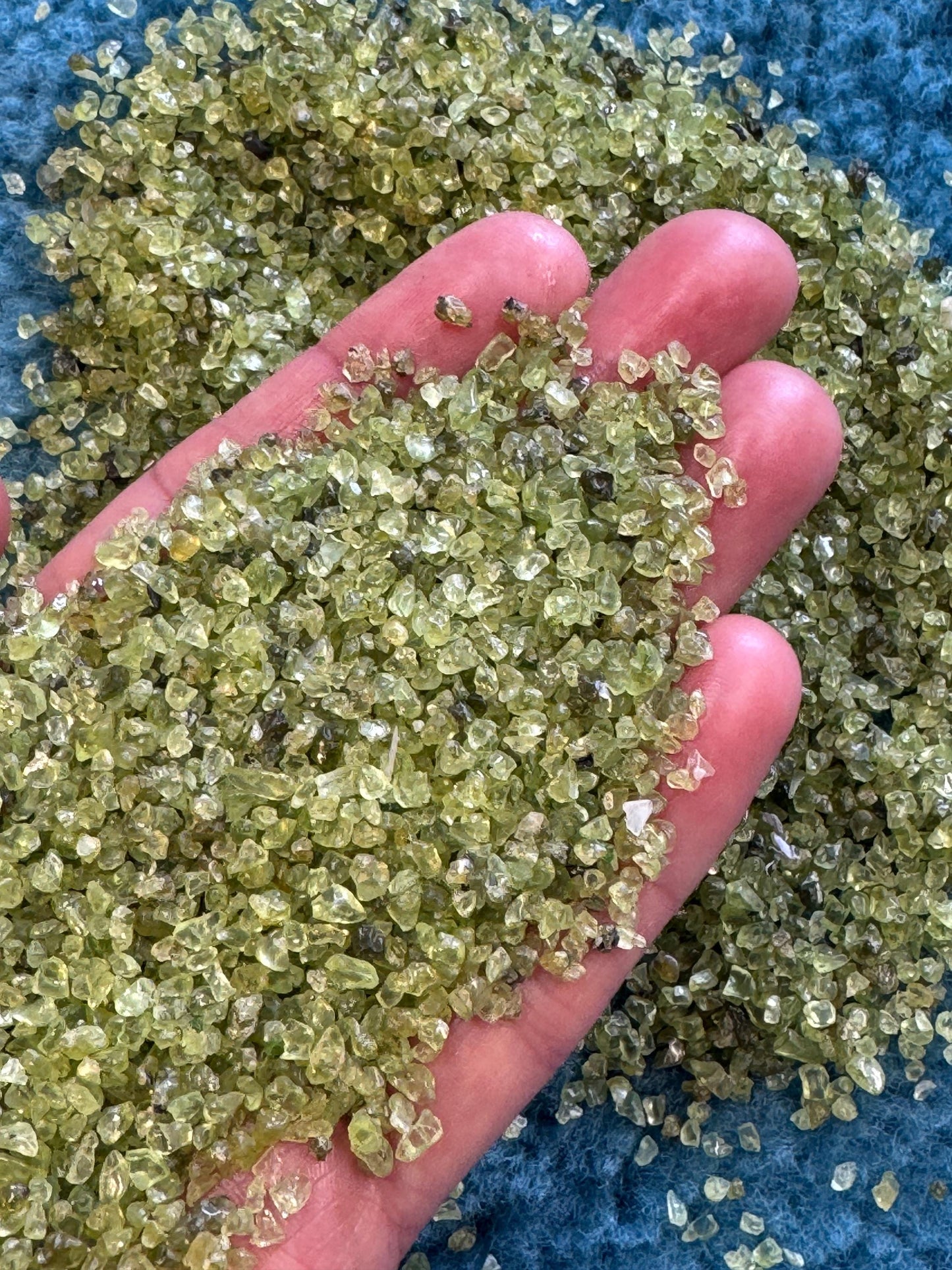Natural Green Peridot Chippings
