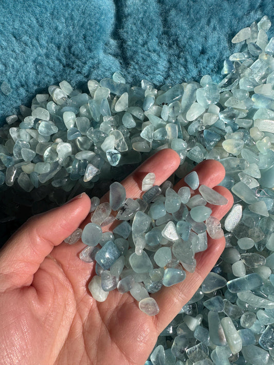 Aquamarine chippings
