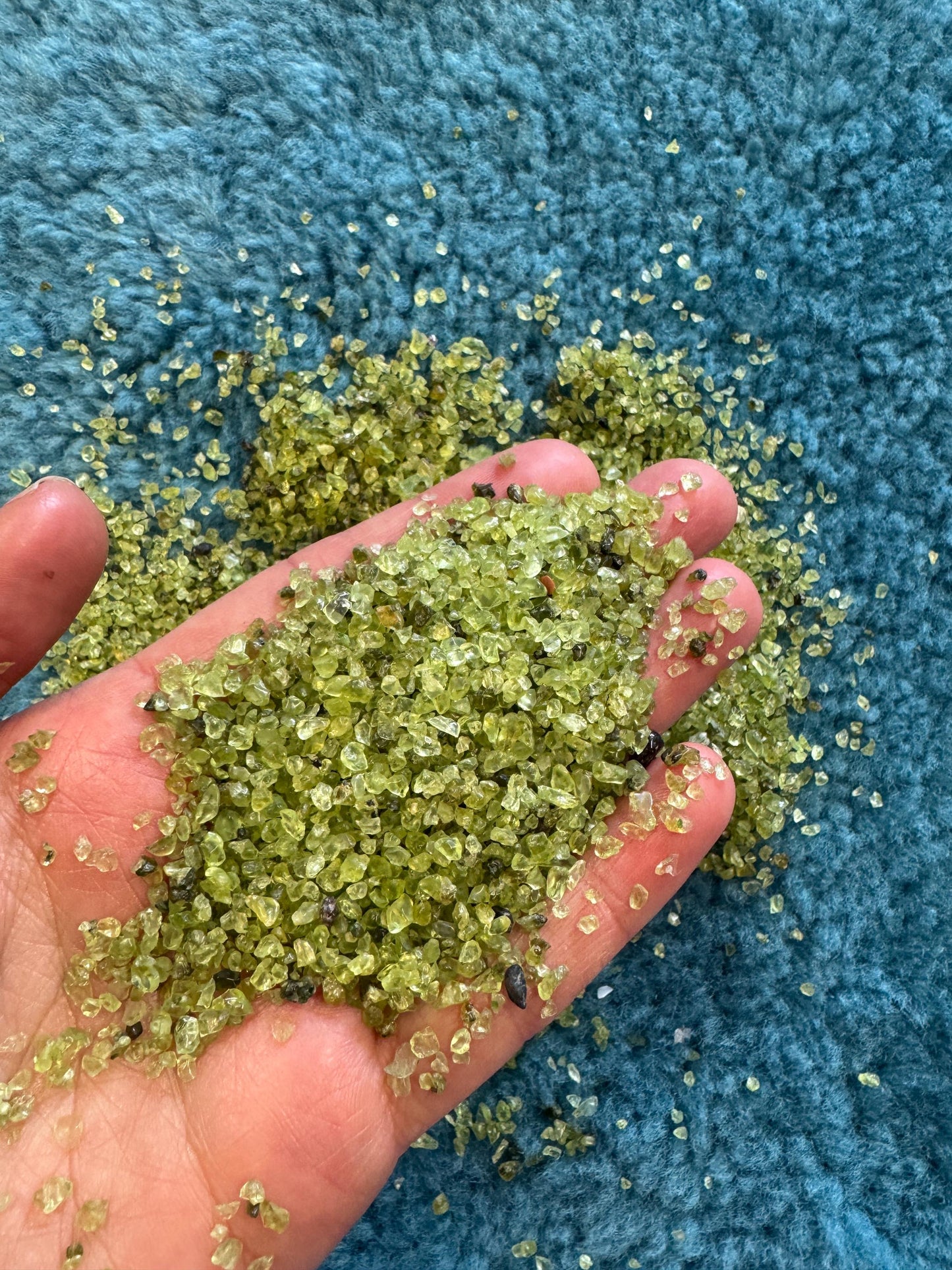 Natural Green Peridot Chippings