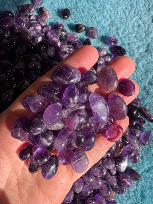 High grade Amethyst chippings