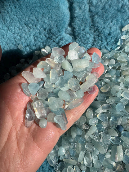 Aquamarine chippings