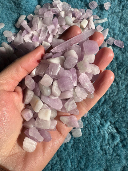 High-Grade Pink kunzite chippings