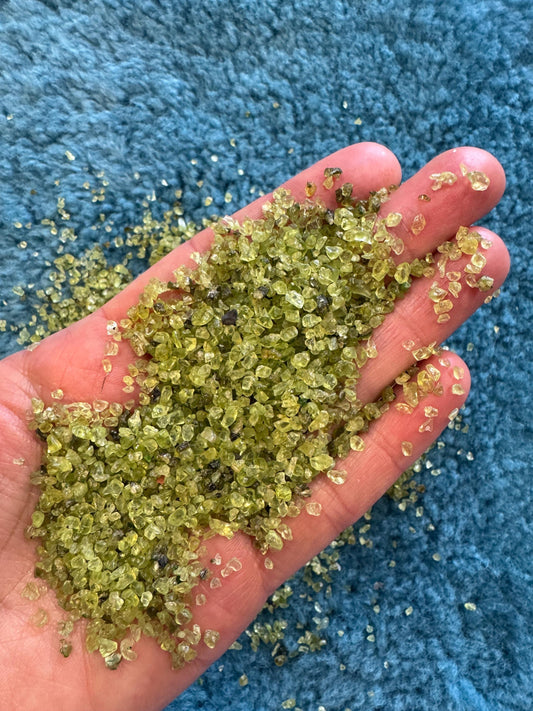 Natural Green Peridot Chippings